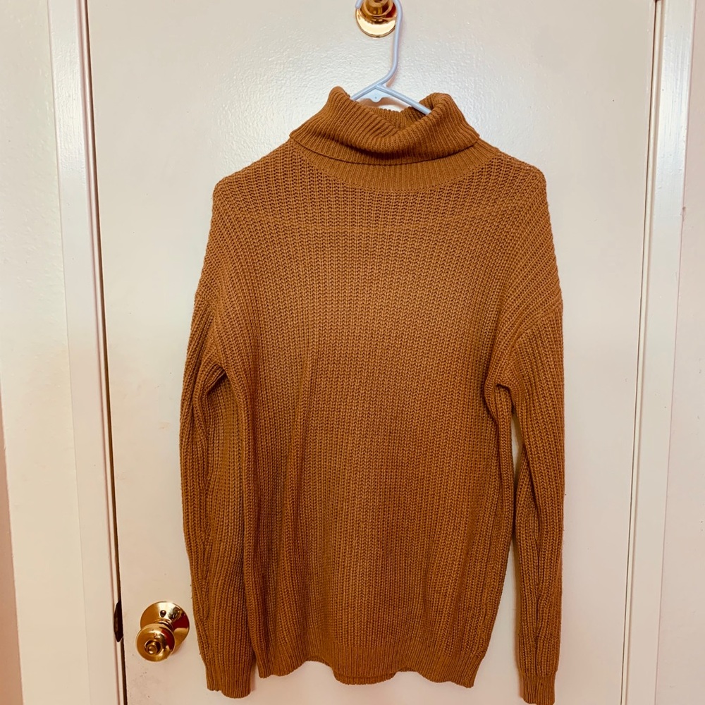 Ribbed Tan Turtleneck Knit Sweater Size M